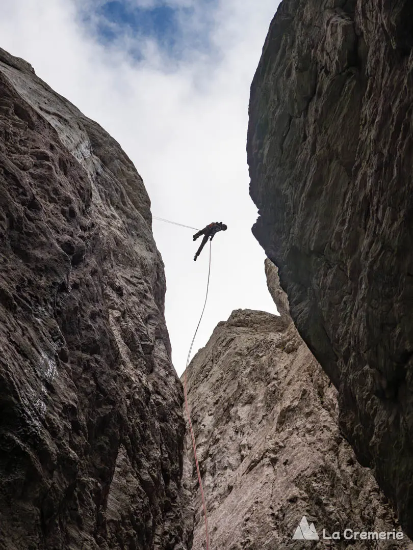 Les Diables TD+ 6a+>5c A1 P2 - Mont Aiguille