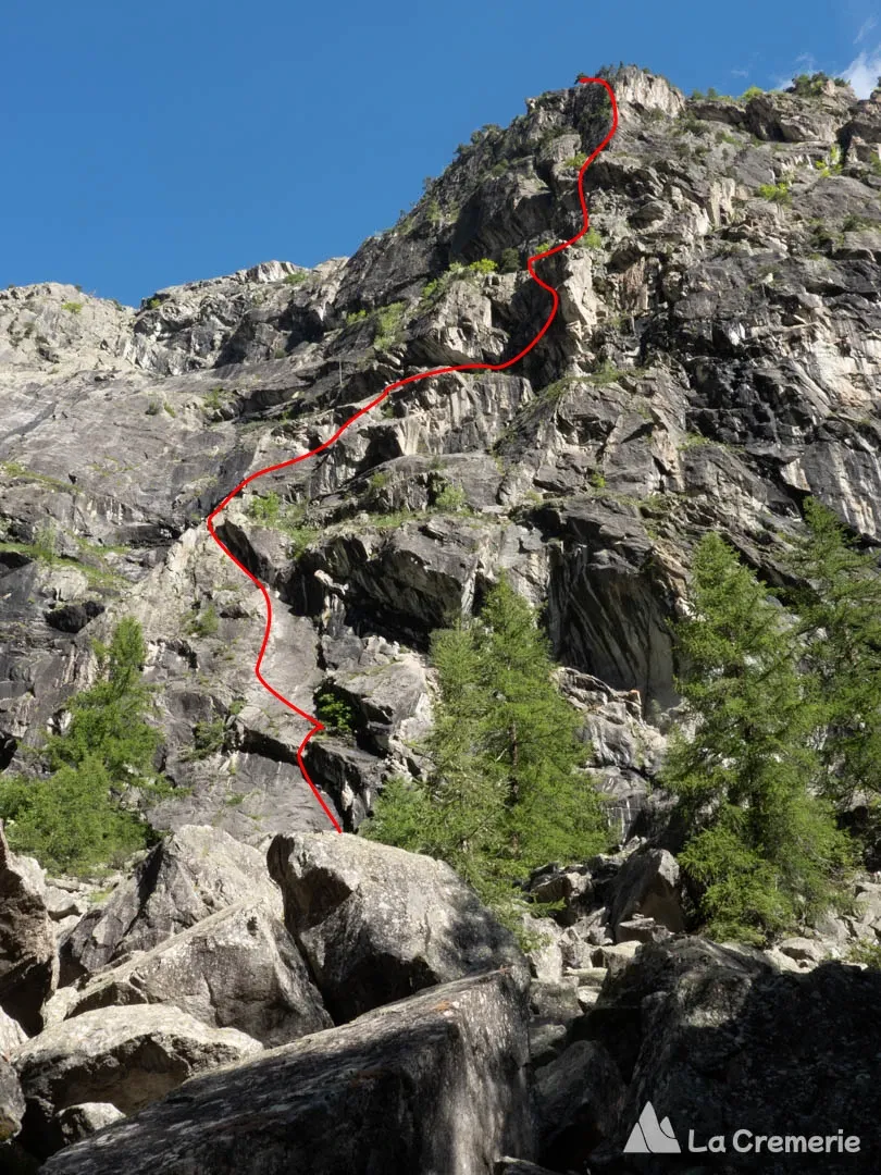 Tracé estimatif de la voie La nocturne au plan des durs dans la vallée d'Ailefroide dans les Ecrins