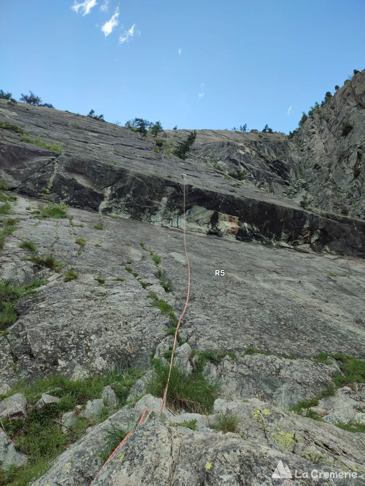 La voie des maîtres ED- 6c+>6b P1 - Palavar - Ailefroide