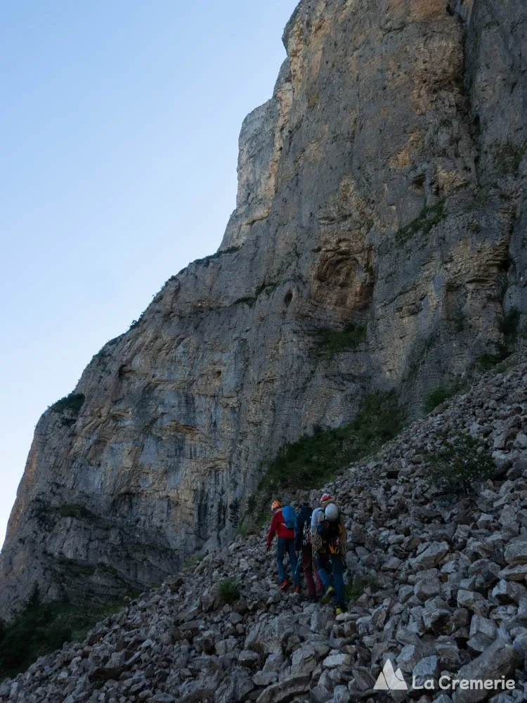 La paix n'a pas de prix ED- 6c+>6b P1 - Les Gillardes