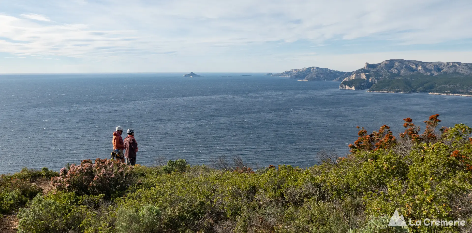 Vue sur les Calanques depuis Cap Canailles